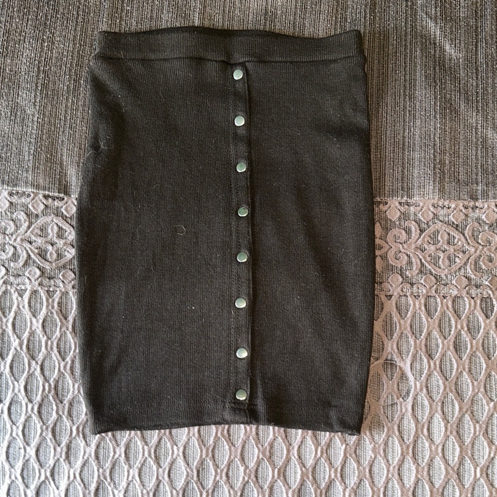 Fashion Nova Black Knit Pencil Skirt with Buttons